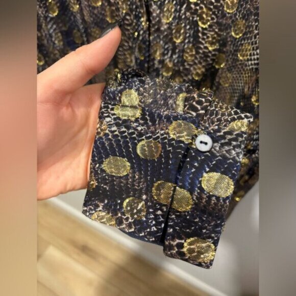 🌟 MASSIMO DUTTI🌟 Mulberry Silk Blend Blouse - Picture 5 of 10